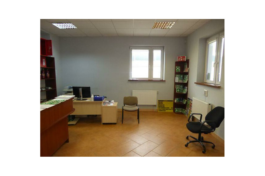 Radom, Centrum, Czachowskiego, Budynek biurowy piętrowy o pow. uż. 300m2,73 m2