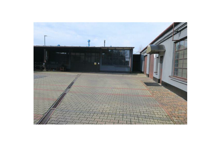 radomski, Kowala, Ludwin&oacute;w, Krychnowice, Dom, budynki gospodarczo- produkcyjne, wiaty.