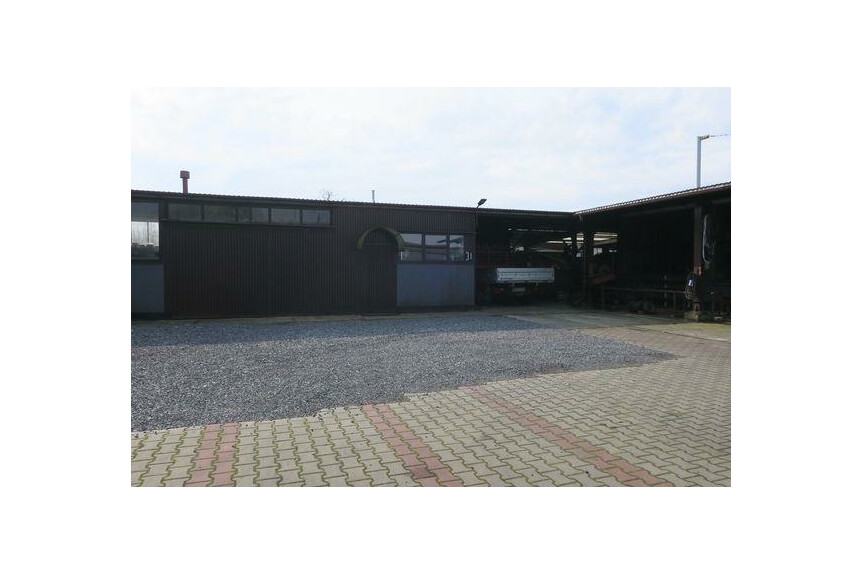 radomski, Kowala, Ludwin&oacute;w, Krychnowice, Dom, budynki gospodarczo- produkcyjne, wiaty.