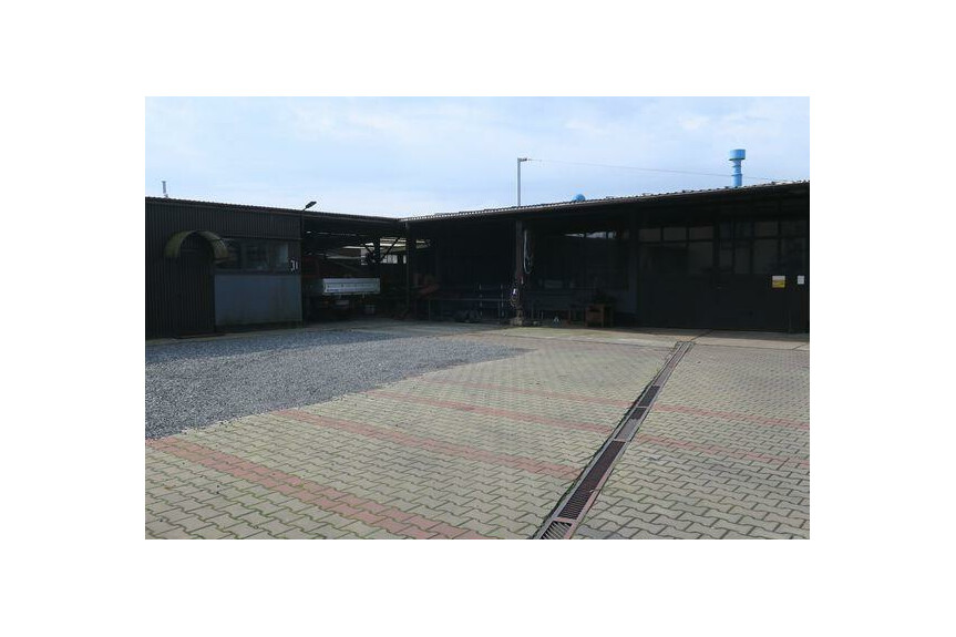 radomski, Kowala, Ludwin&oacute;w, Krychnowice, Dom, budynki gospodarczo- produkcyjne, wiaty.