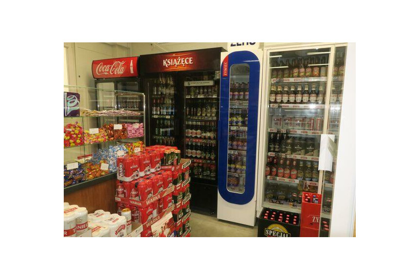 radomski, Jedlińsk, Wola Gutowska, Budynek usługowy sklep spożywczo-przemysłowy.