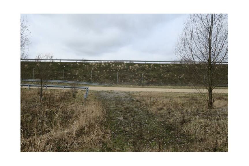 radomski, Wolan&oacute;w, Młodocin Większy, W pobliżu trasa szybkiego ruchu Warszawa Krak&oacute;w.